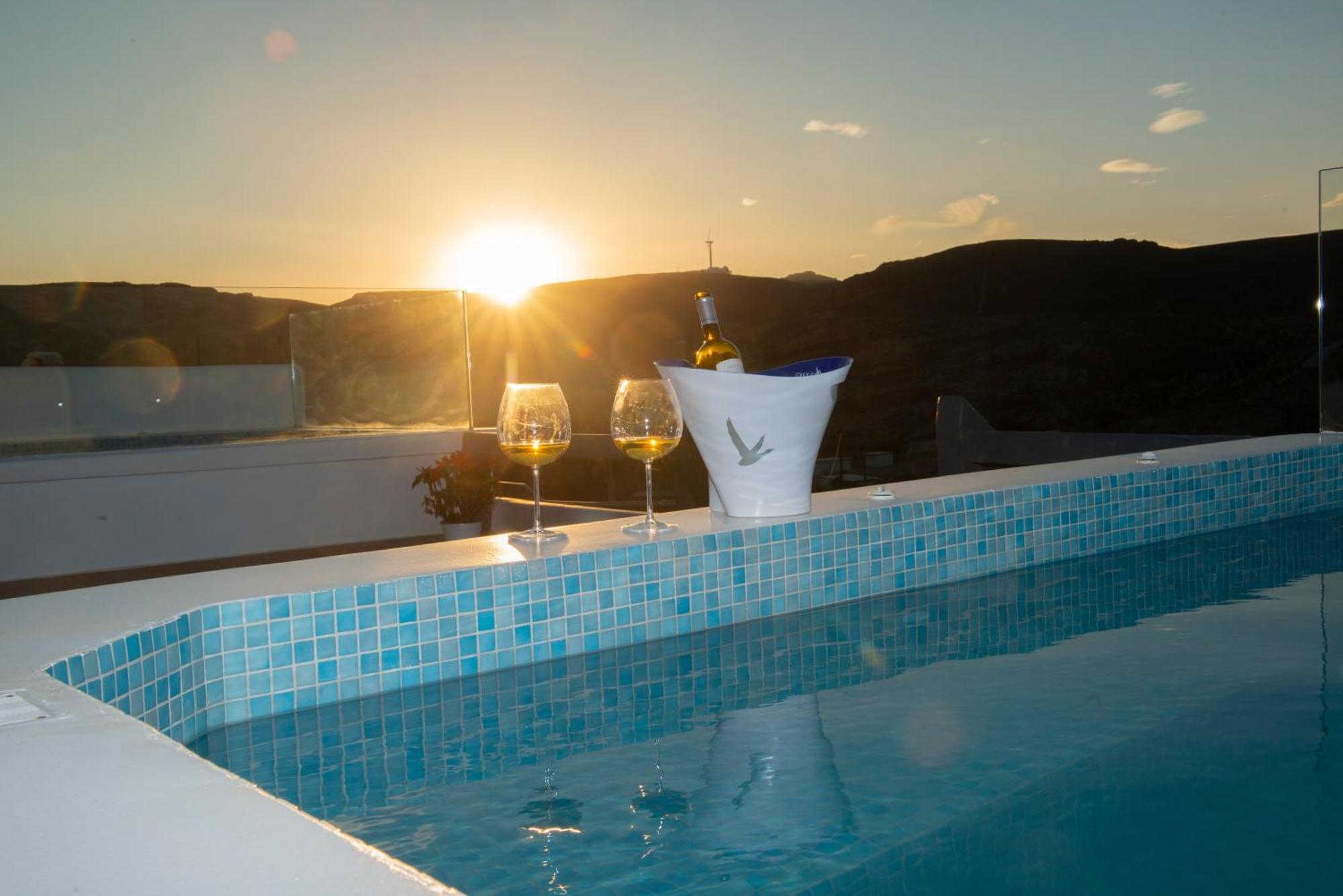 Myrsini'S Luxury Suites Merchia Mykonos Town Luaran gambar